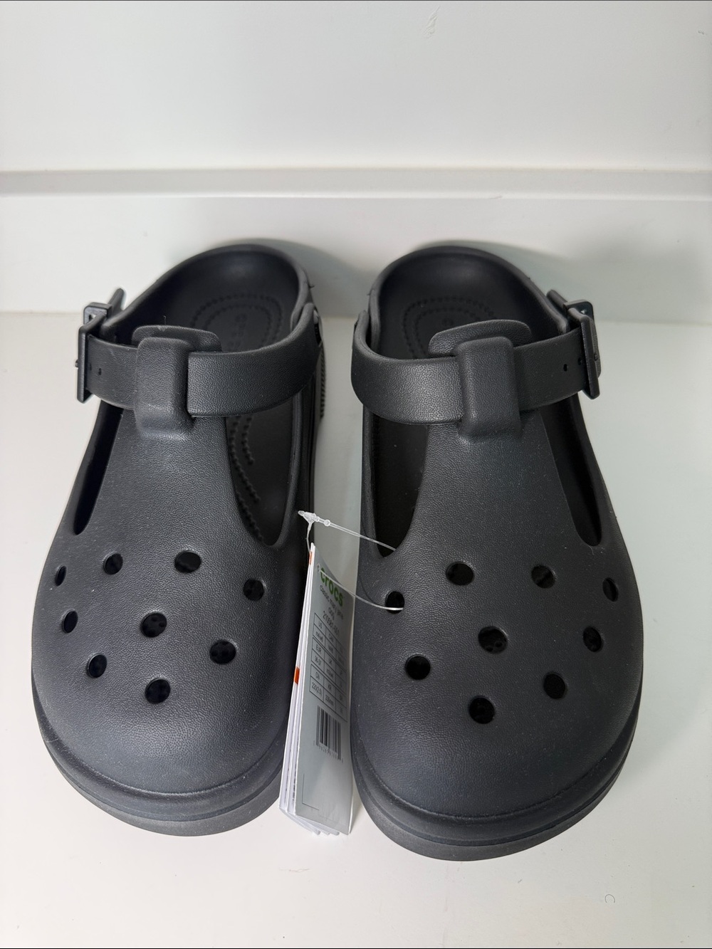New CROCS -Black Mary Jane Crocs with Adjustable Heel Strap - Women’s Size 6